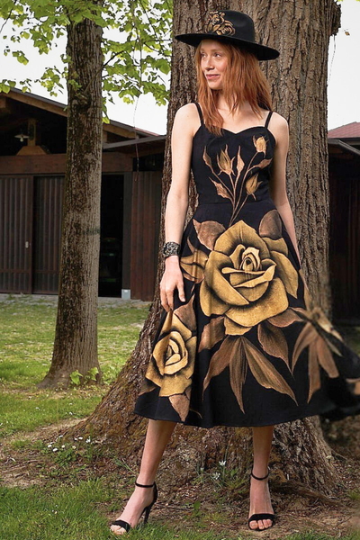 ABITO MIDI A CAMPANA DIPINTO A MANO - ROSAS ORO