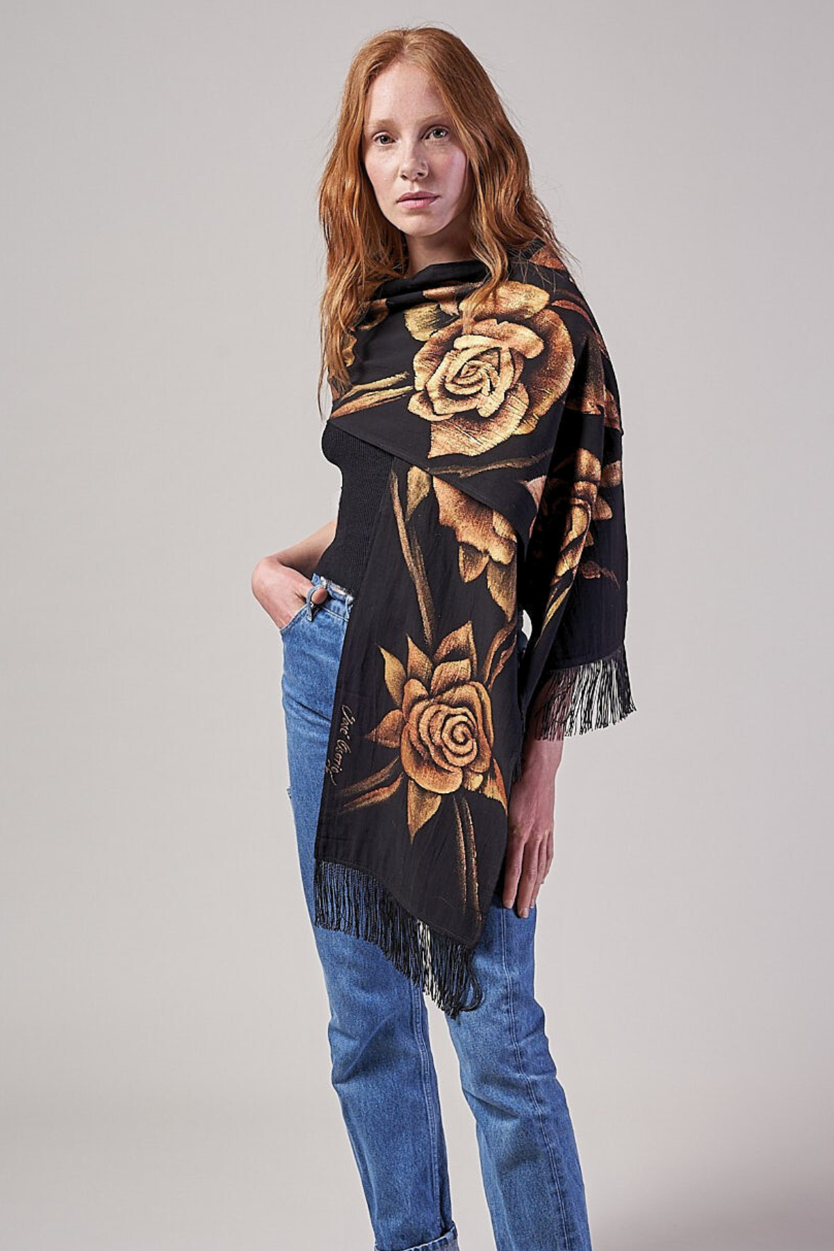 HAND PAINTED SCARF - ROSAS GOLD