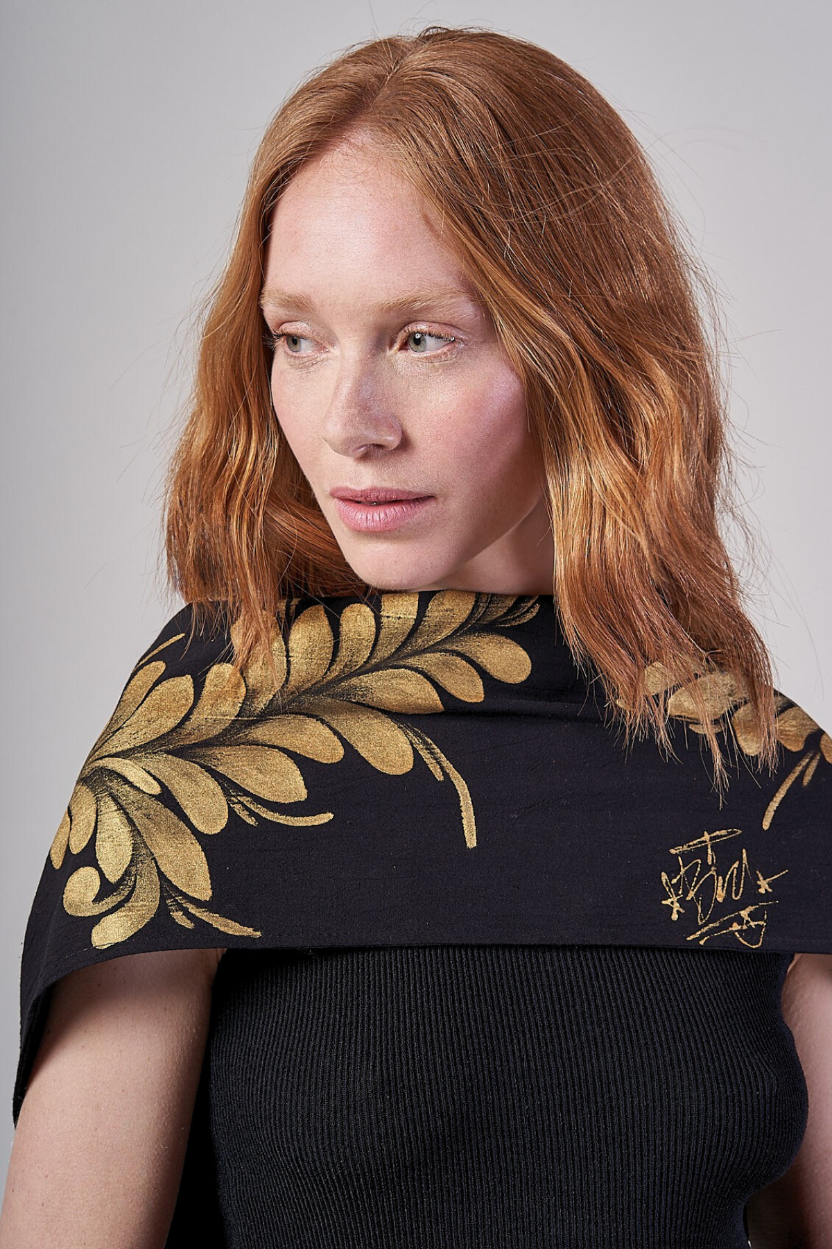 HAND PAINTED SCARF - CORAZON GOLD