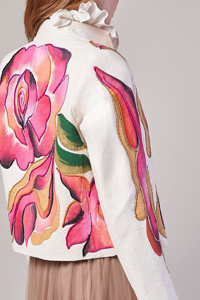 GIACCA DIPINTA A RICAMATA E MANO – FLORES