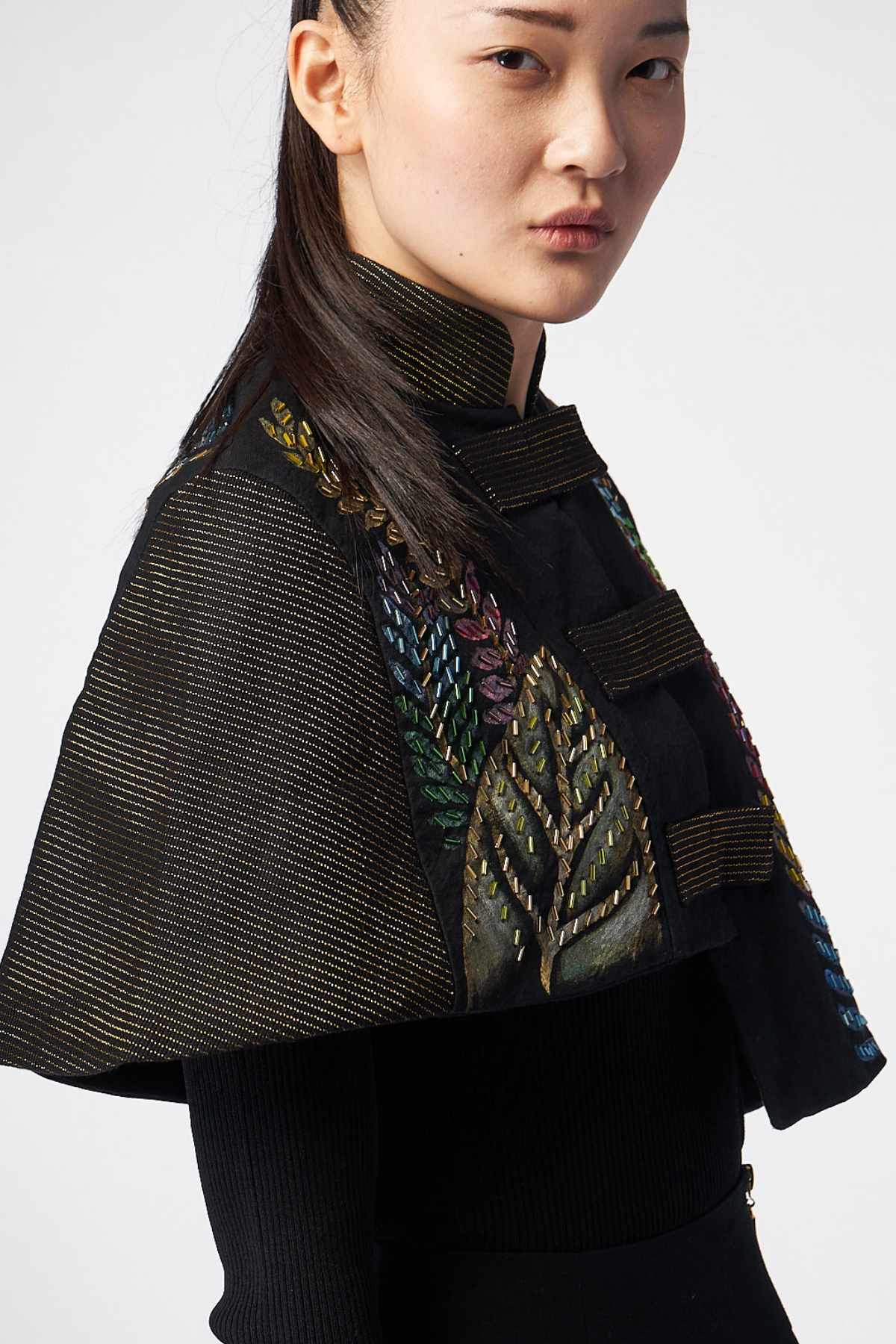 SHORT HAND-PAINTED AND HAND-EMBROIDERED IRREGULAR CAPE