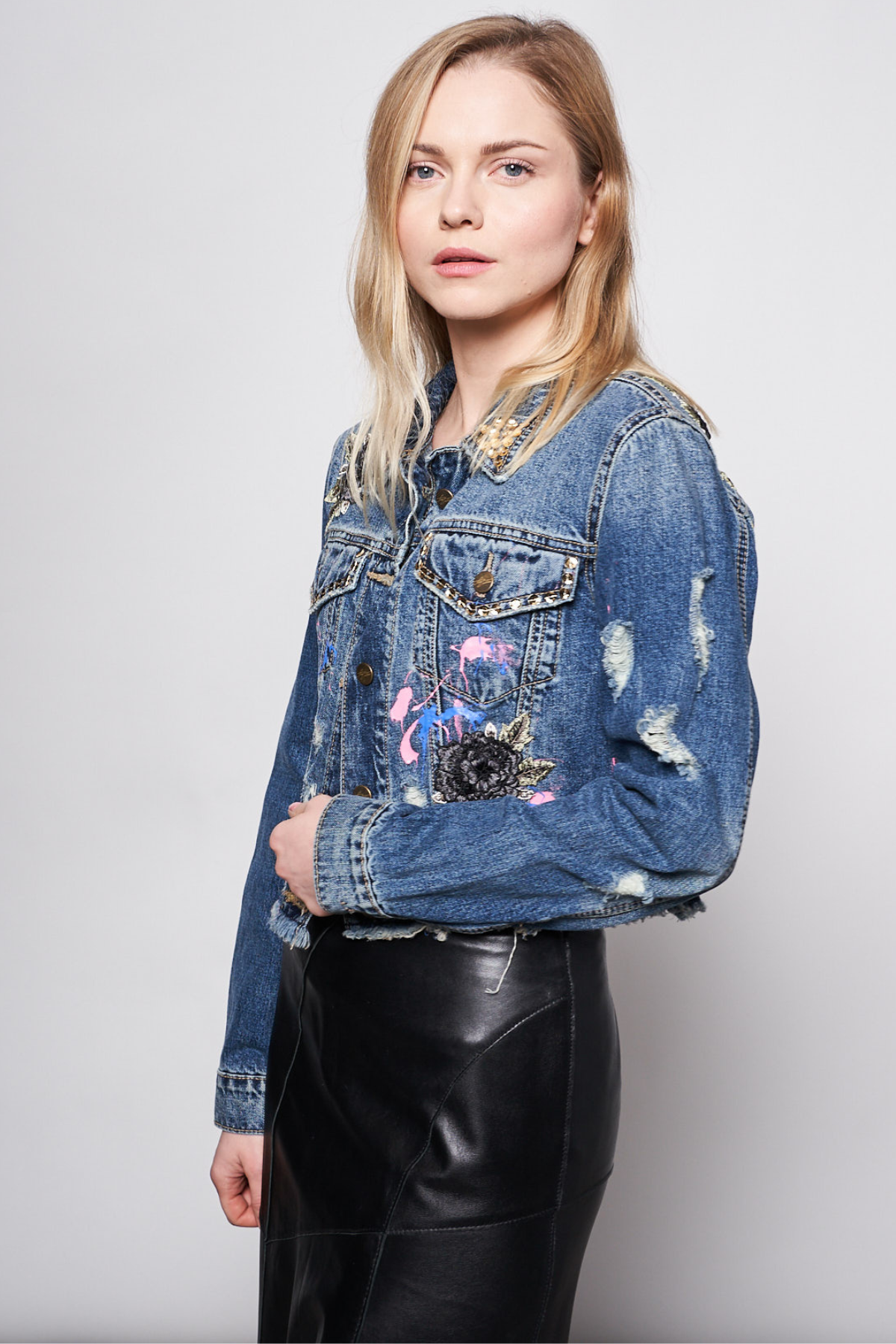 HAND-PAINTED DENIM JACKET - FINA CATRINA