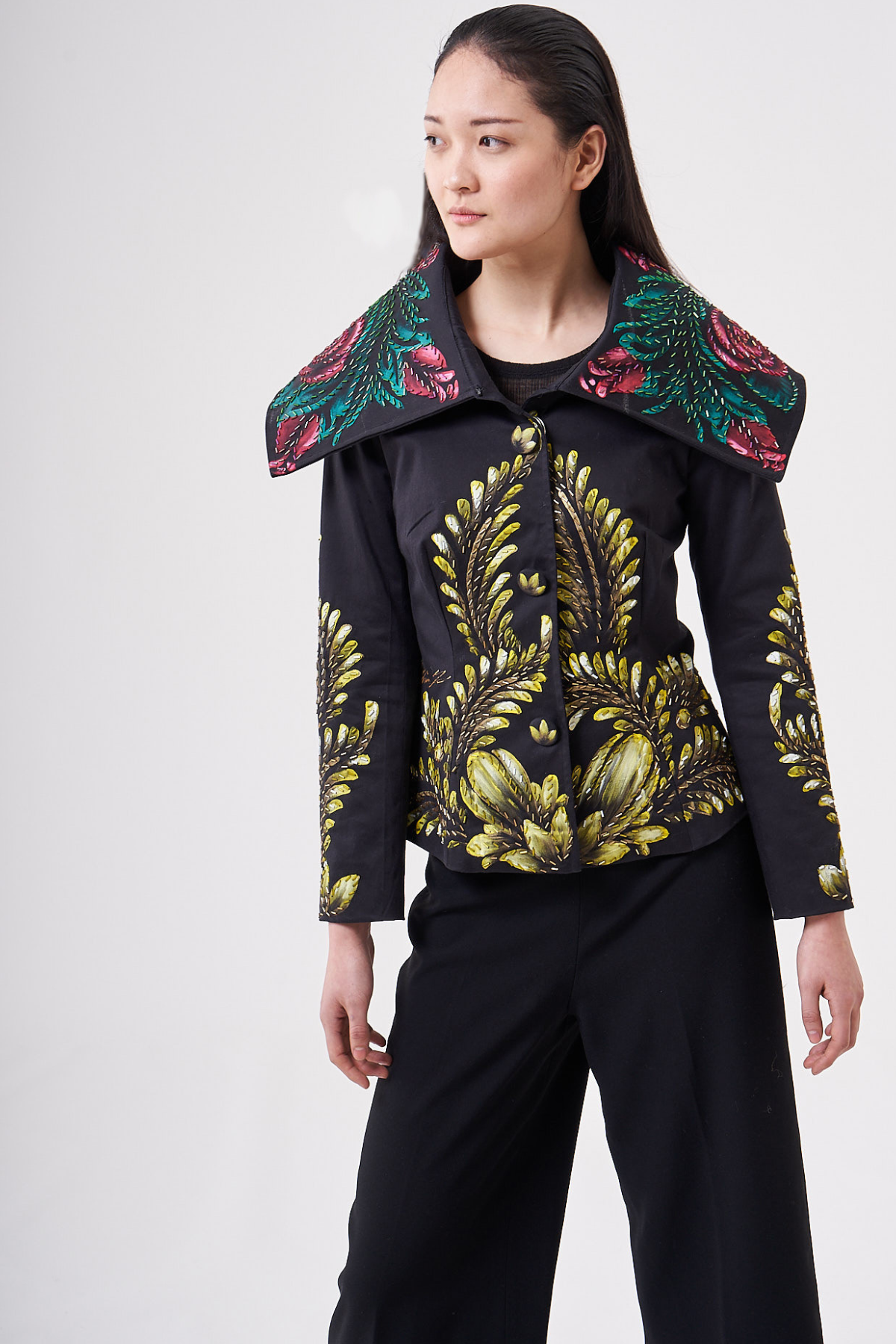 HAND-PAINTED AND HAND-EMBROIDERED JACKET - TALAVERA ORO