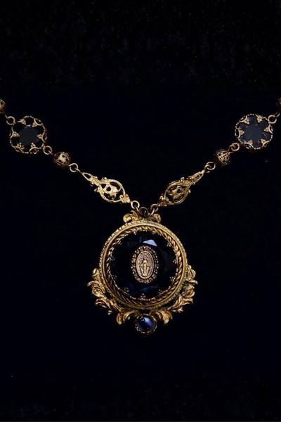 COLLANA VIRGEN DE LA MEDALLA MILAGROSA IN ONICE