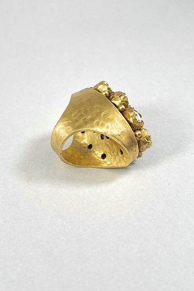 ANELLO CAPULLO DE PERLAS