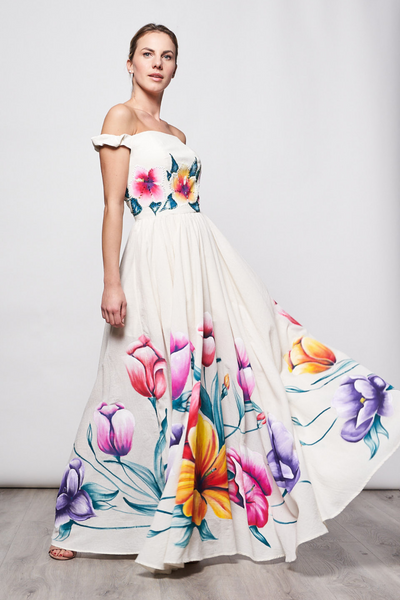 HAND-PAINTED AND HAND-EMBROIDERED LONG DRESS - FLORES