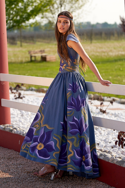 ABITO LUNGO CORSETTO CON SPALLINE DIPINTO A MANO – GUACAMAYA