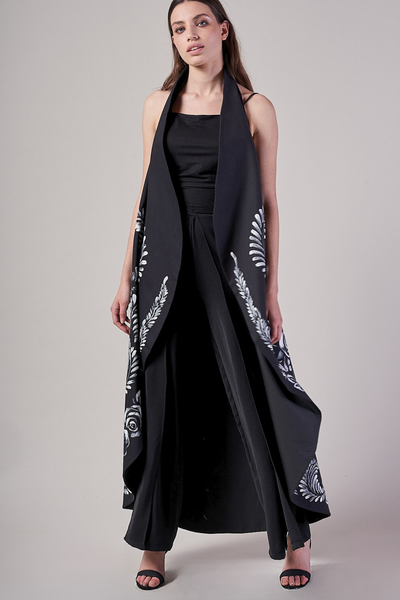 MANTELLA LUNGA SCHIENA SCOPERTA DIPINTA A MANO – ROSAS TALAVERA