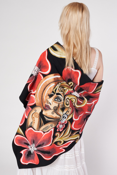 SCIALLE A TRIANGOLO DIPINTO A MANO – CATRINA