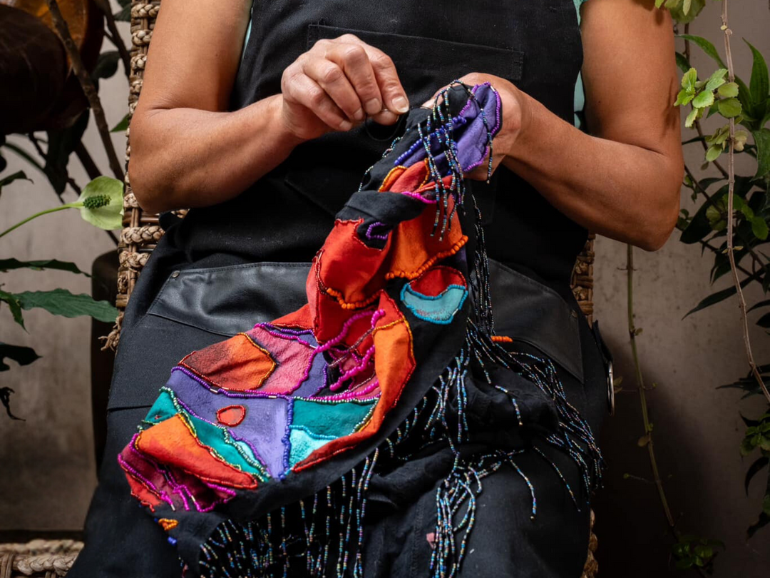 Sindashi - Unique hand-painted and embroidered garments