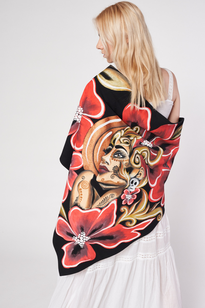 SCIALLE A TRIANGOLO DIPINTO A MANO – CATRINA