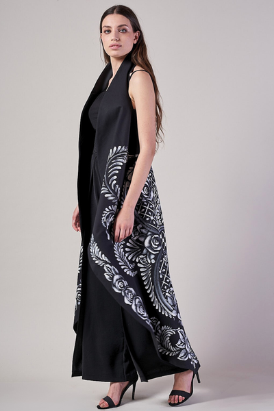 MANTELLA LUNGA SCHIENA SCOPERTA DIPINTA A MANO – ROSAS TALAVERA