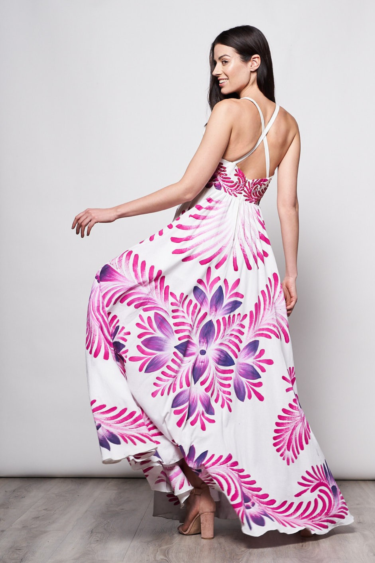 LONG DRESS V NECK HAND-PAINTED AND HAND-EMBROIDERED - TALAVERA PINK