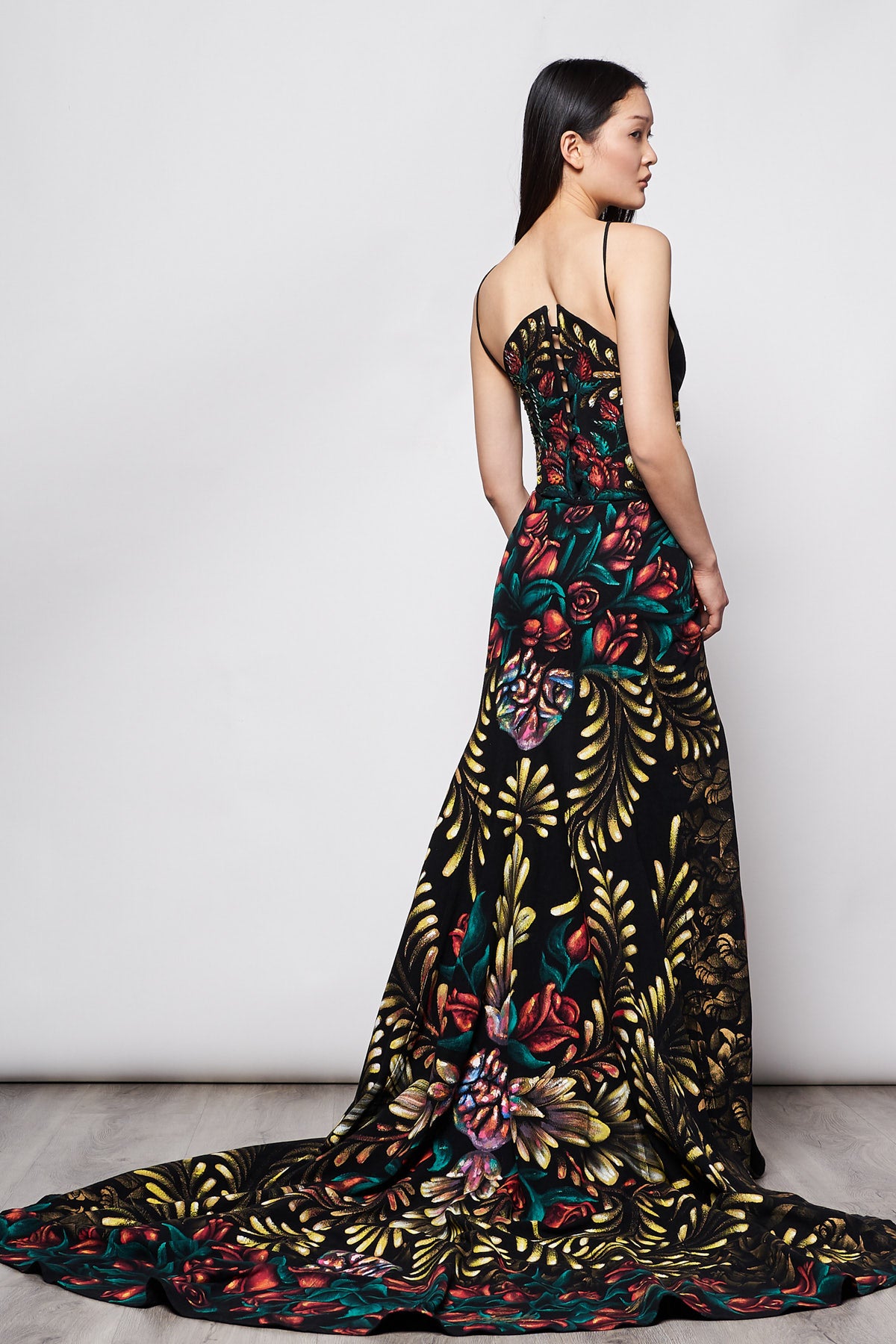 GONNA LUNGA A PORTAFOGLIO DIPINTA E RICAMATA A MANO - TALAVERA ORO