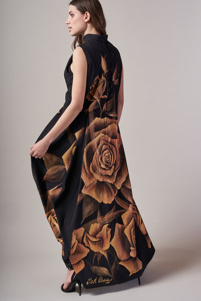 HAND-PAINTED LONG DRESS WITH KOREAN COLLAR - ROSAS GOLD