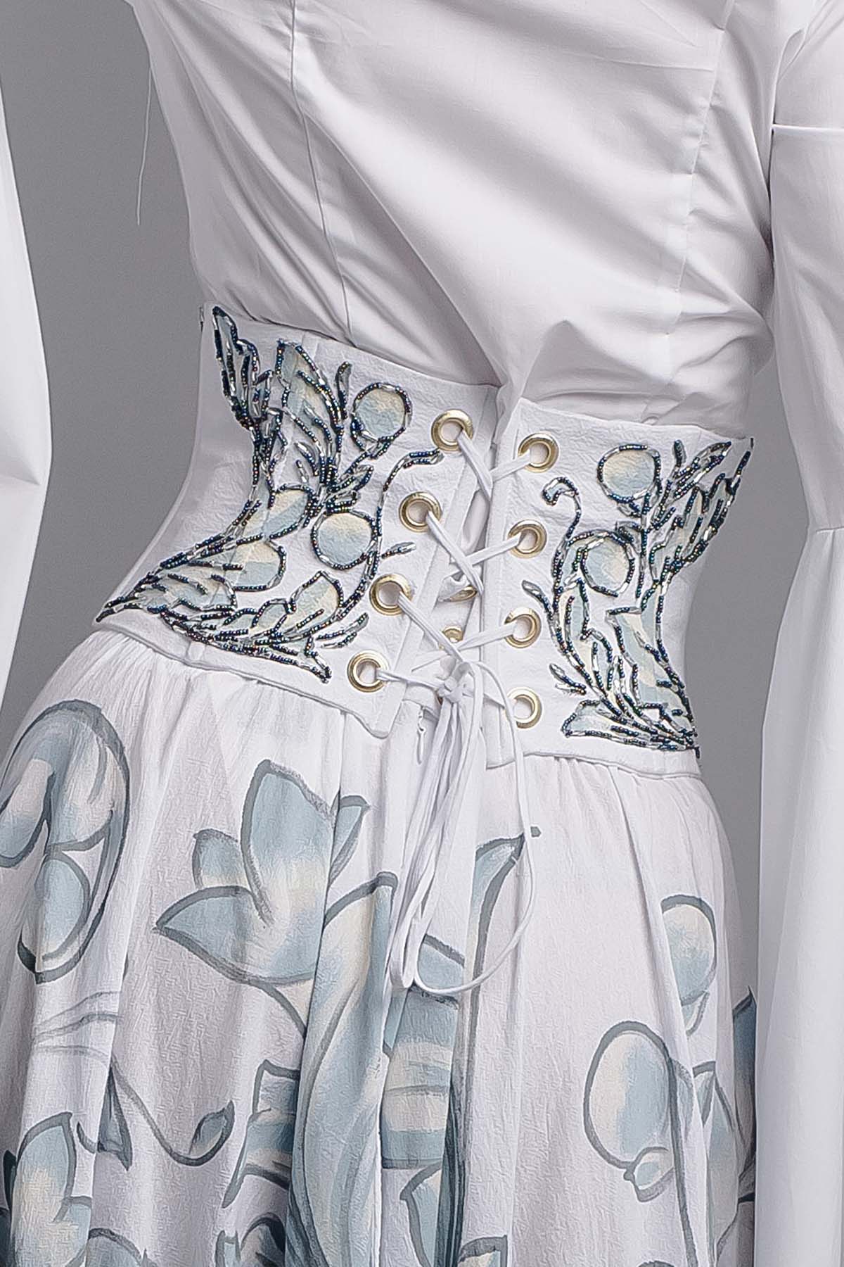 HAND-PAINTED AND HAND-EMBROIDERED CORSET BELT - TALAVERA